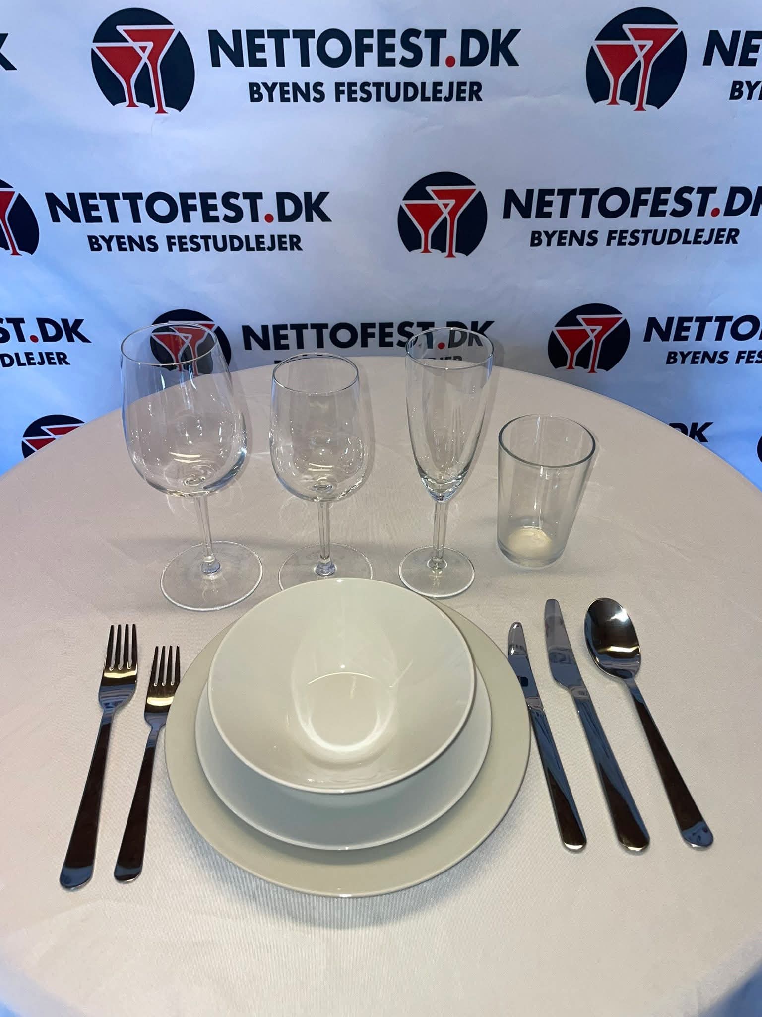 Nettofest komplet 40pers thumbnail 2